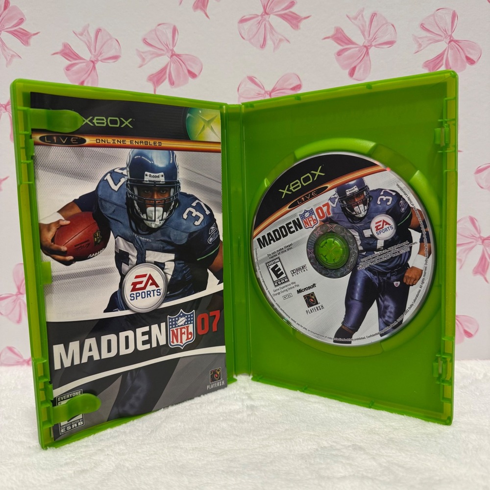 Madden NFL 07 Xbox Video Game Disc Case‎ Manual EA Sports Football - Picture 3 of 5